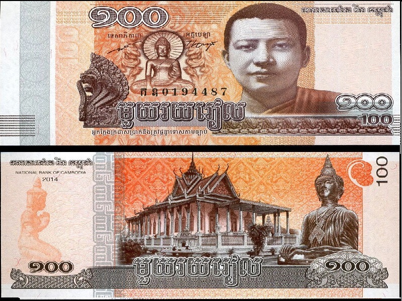 Đổi tiền Campuchia để thanh toán các chi phí