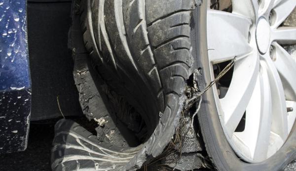 Nổ lốp xe có được bảo hiểm không? Quy định về bồi thường lốp xe