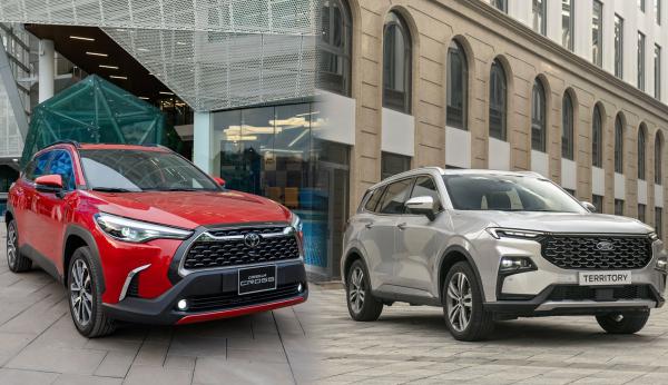 So sánh Toyota Cross và Ford Territory 2023 nên mua xe nào?
